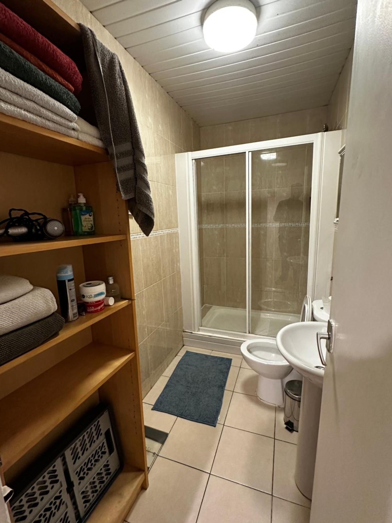 Charming 1-Bedroom Apartment Southfields, London Londres Exterior foto